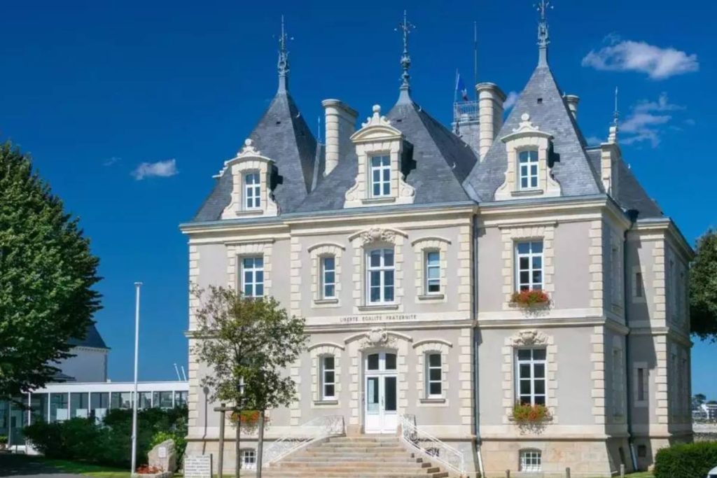 mairie du pouliguen
